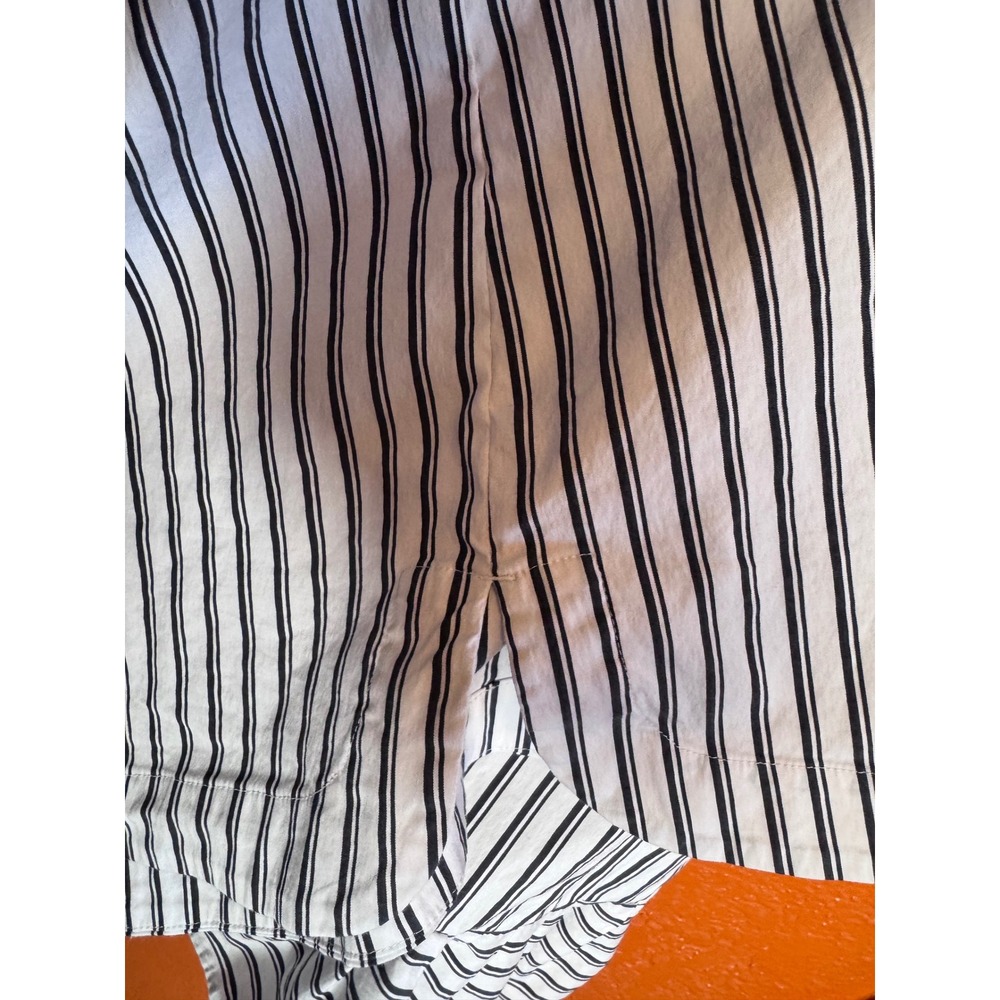Chicos Striped Bell Sleeve Blouse Black White Poplin Top Size 4 US 20 Cotton - Picture 9 of 10
